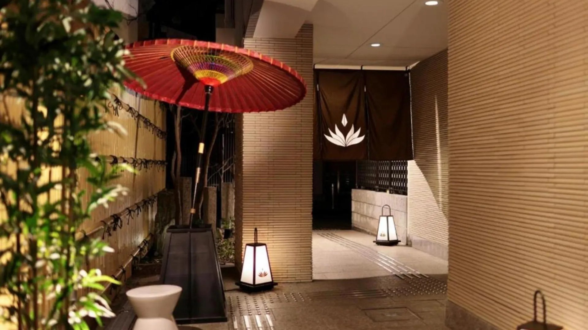 Gion Crystal Hotel - Vacation Stay 21877V Kyoto